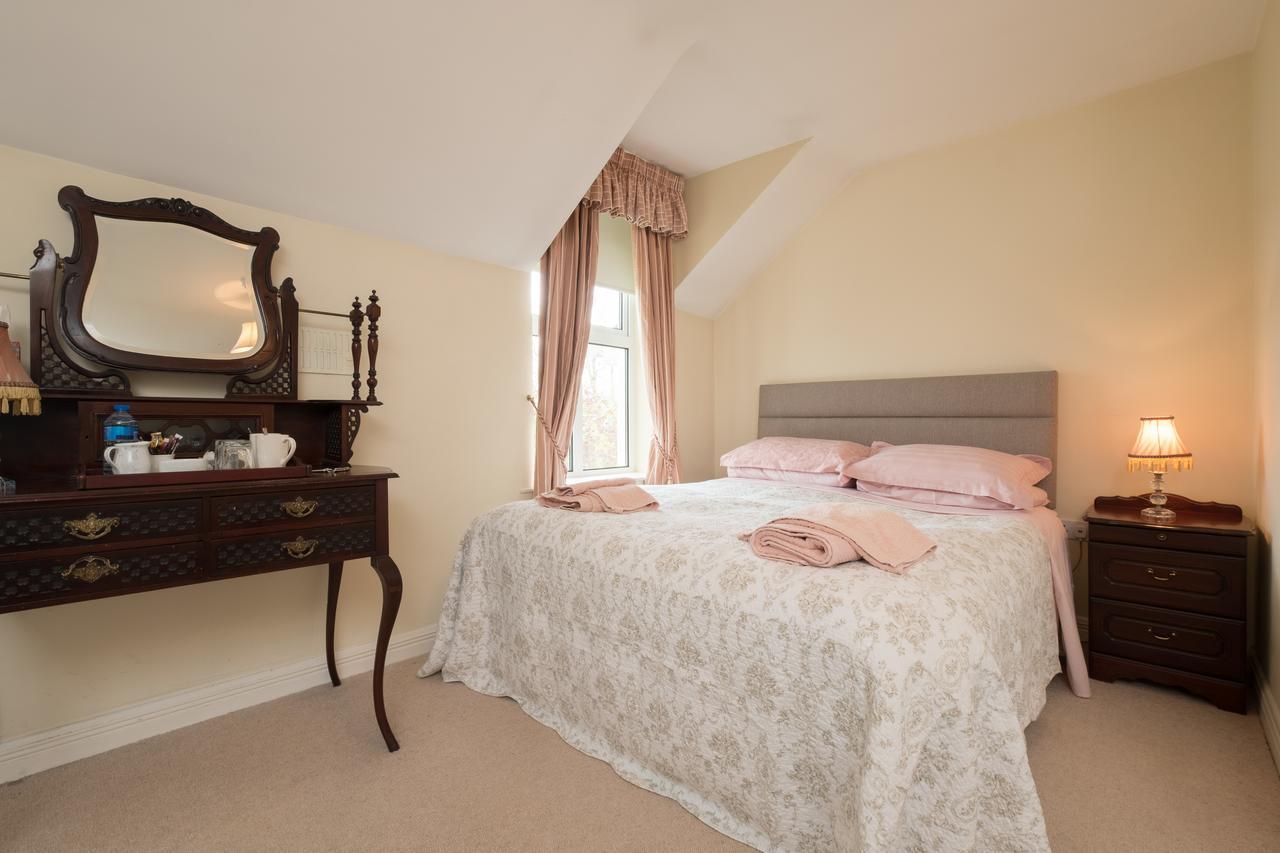 Ashwood House Bed & Breakfast Corrandulla Exterior foto